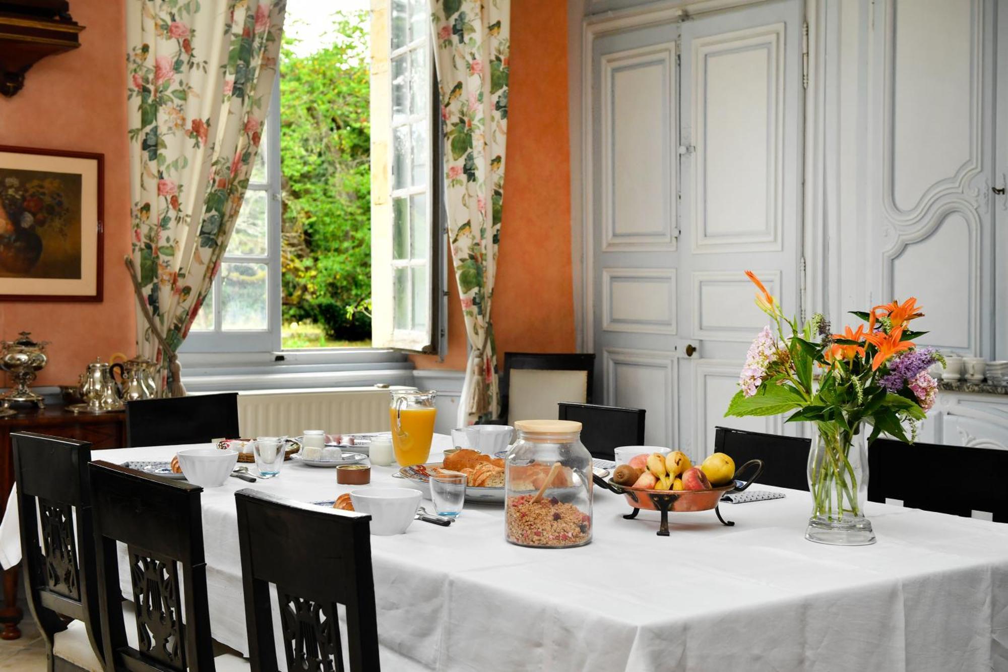 Bed and Breakfast Le Nid De Dany Cosne-Cours-Sur-Loire Экстерьер фото