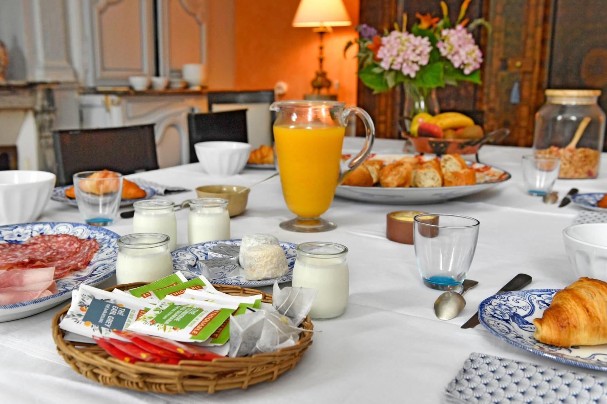 Bed and Breakfast Le Nid De Dany Cosne-Cours-Sur-Loire Экстерьер фото